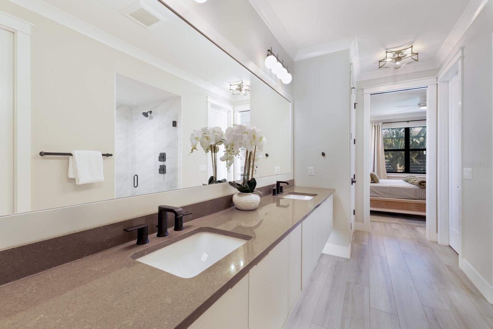 2823 MARSHALL DR — photo 25