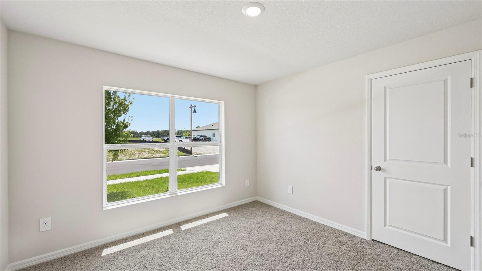 17526 WHISKEY CREEK TRL — photo 32