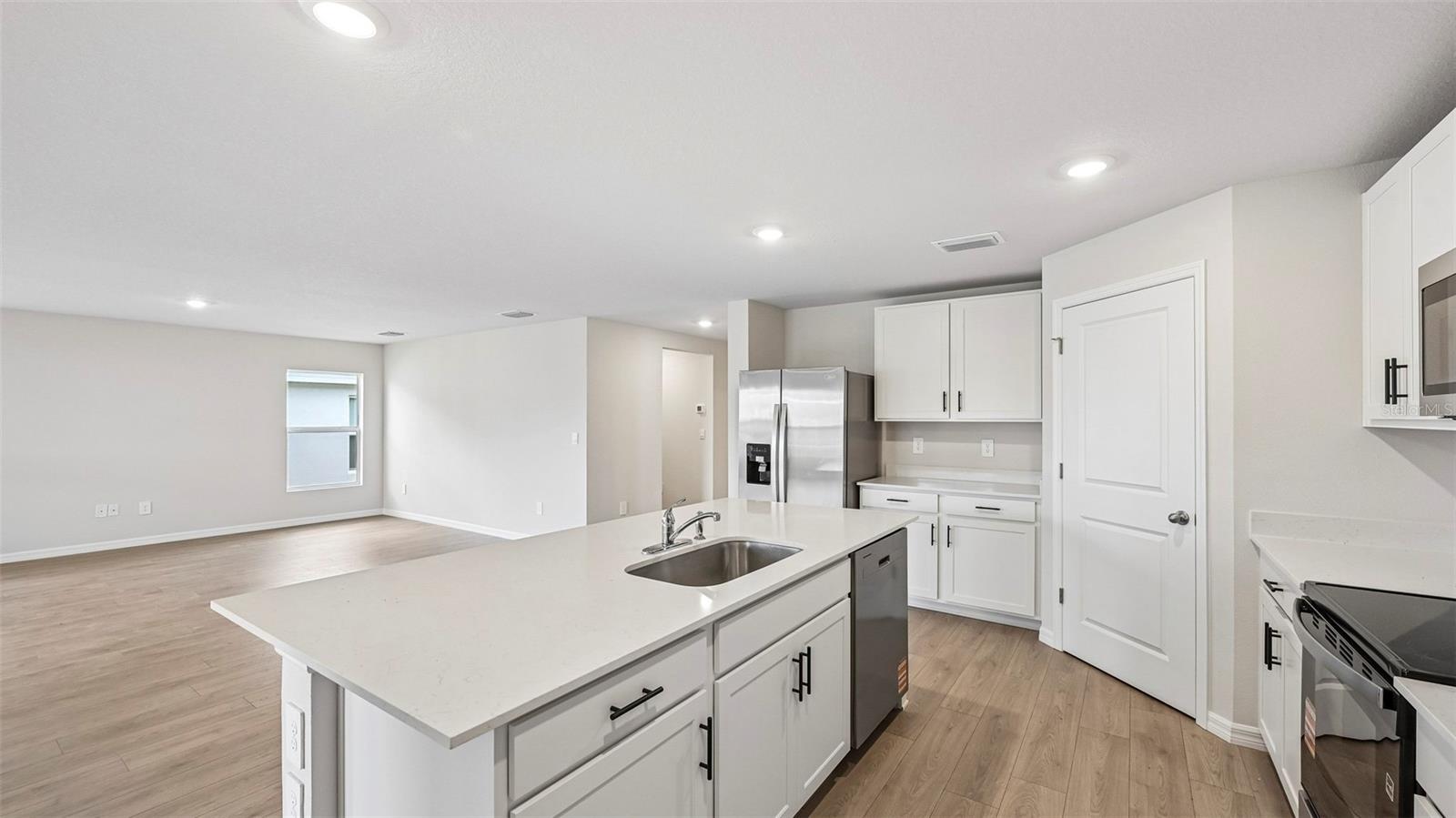 17526 WHISKEY CREEK TRL — photo 6