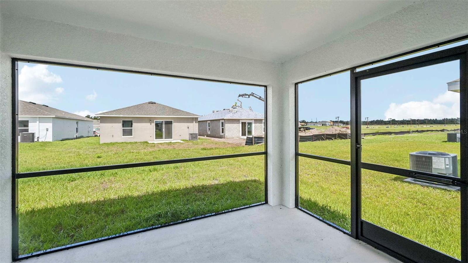 17526 WHISKEY CREEK TRL — photo 37