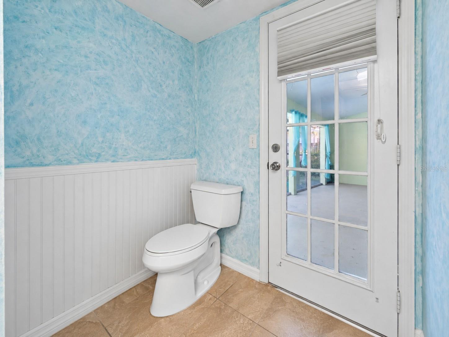 8930 BROOKER DR — photo 40
