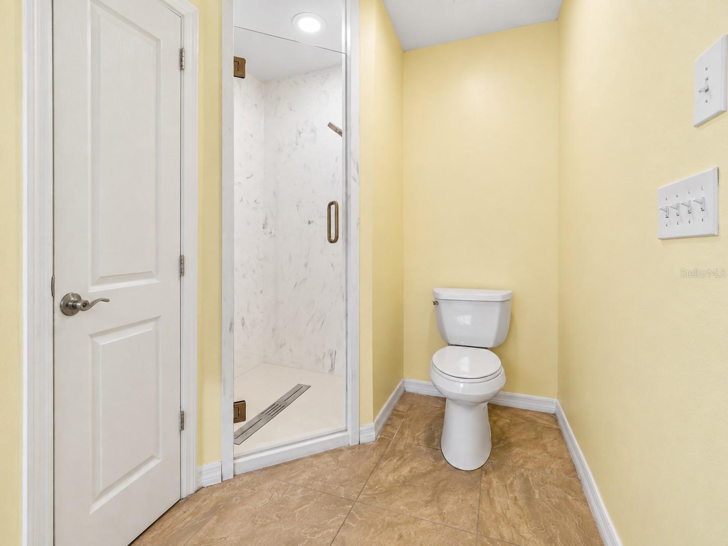 8930 BROOKER DR — photo 23