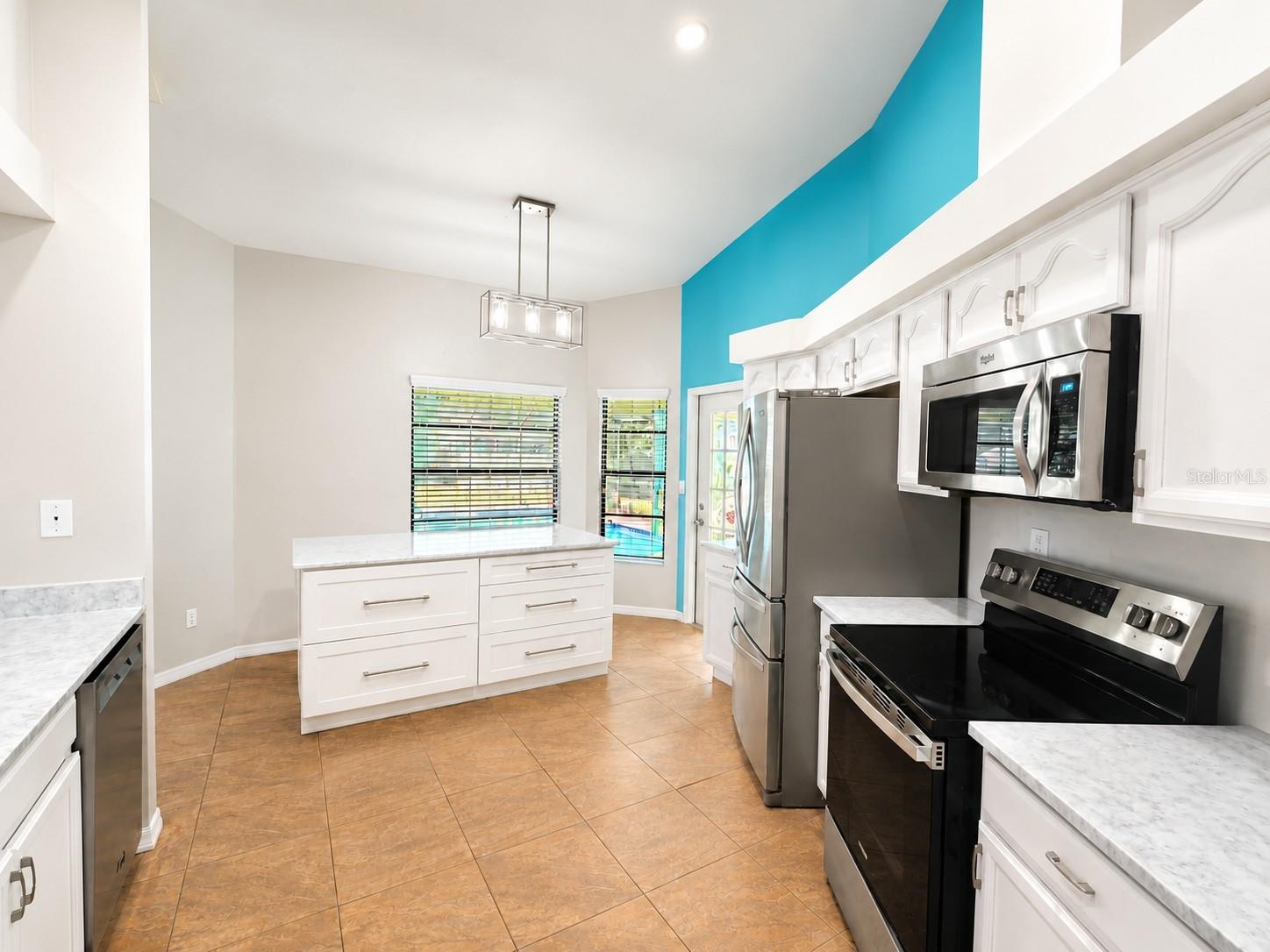 8930 BROOKER DR — photo 16