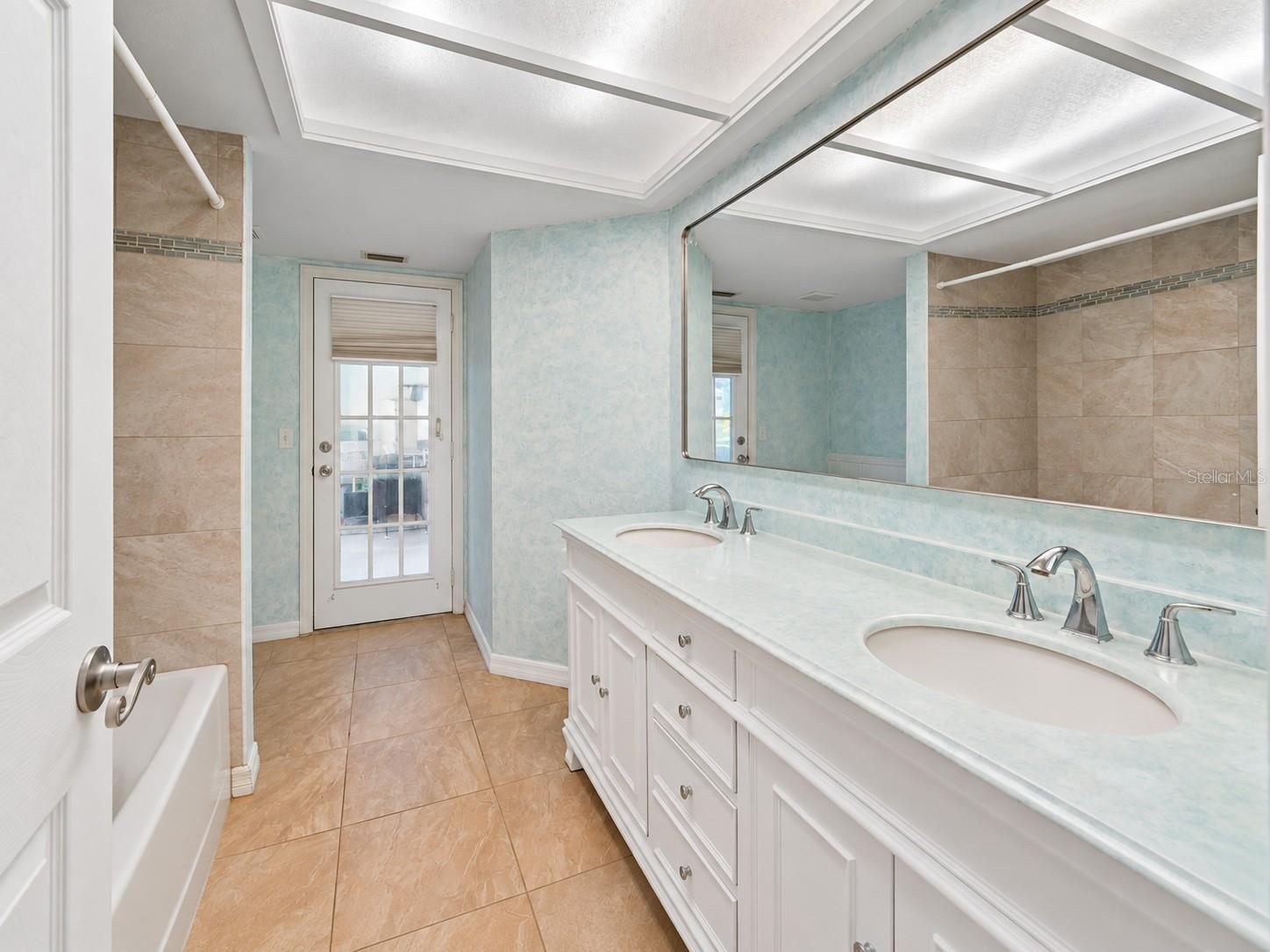 8930 BROOKER DR — photo 38