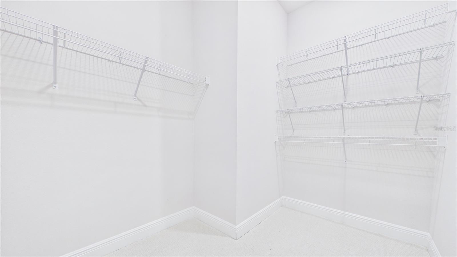 13890 KINGFISHER GLEN DR — photo 35