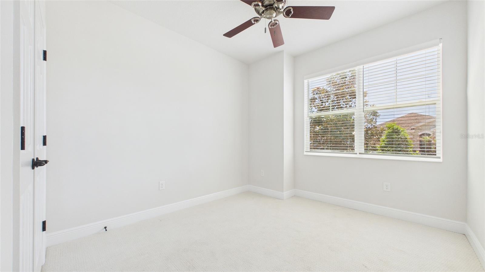 13890 KINGFISHER GLEN DR — photo 39