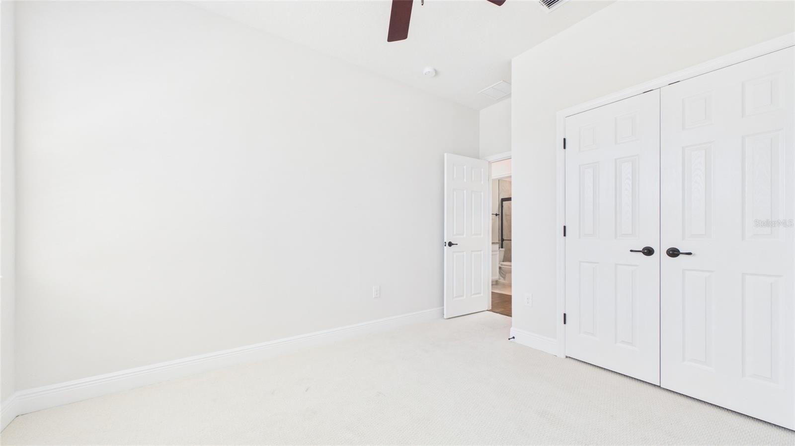 13890 KINGFISHER GLEN DR — photo 41