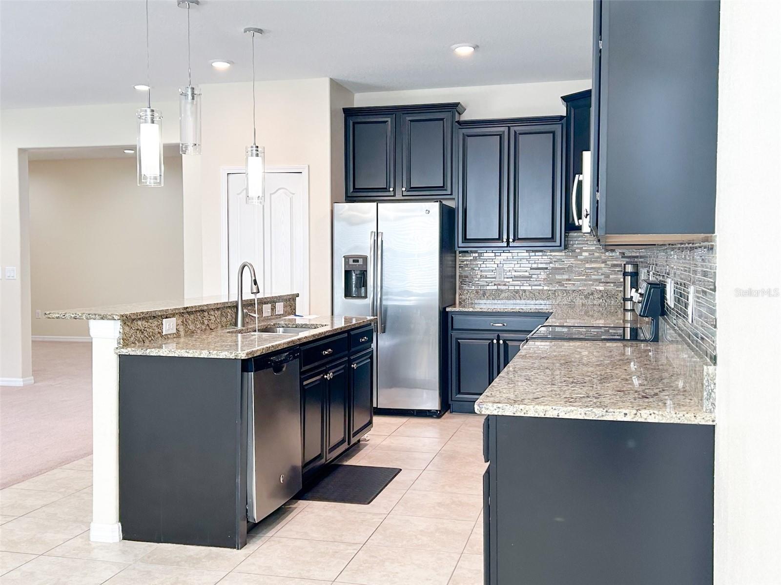 13814 BEE TREE CT — photo 31