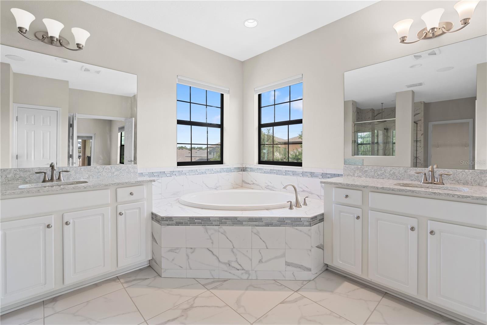 13830 MOONSTONE CANYON DR — photo 36