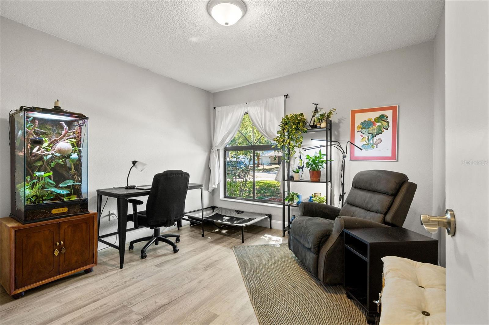 12908 LONGCREST DR — photo 21