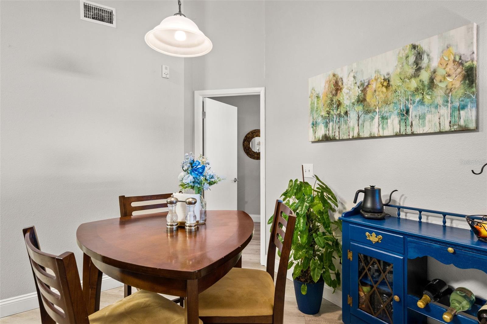 12908 LONGCREST DR — photo 8
