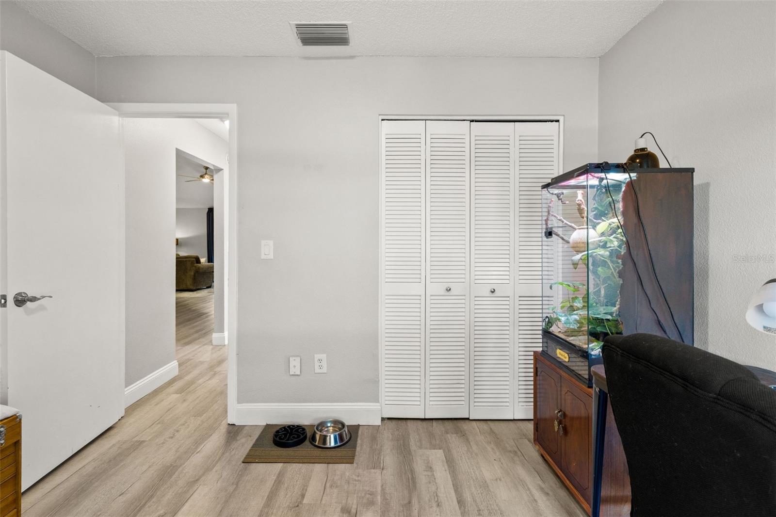 12908 LONGCREST DR — photo 22