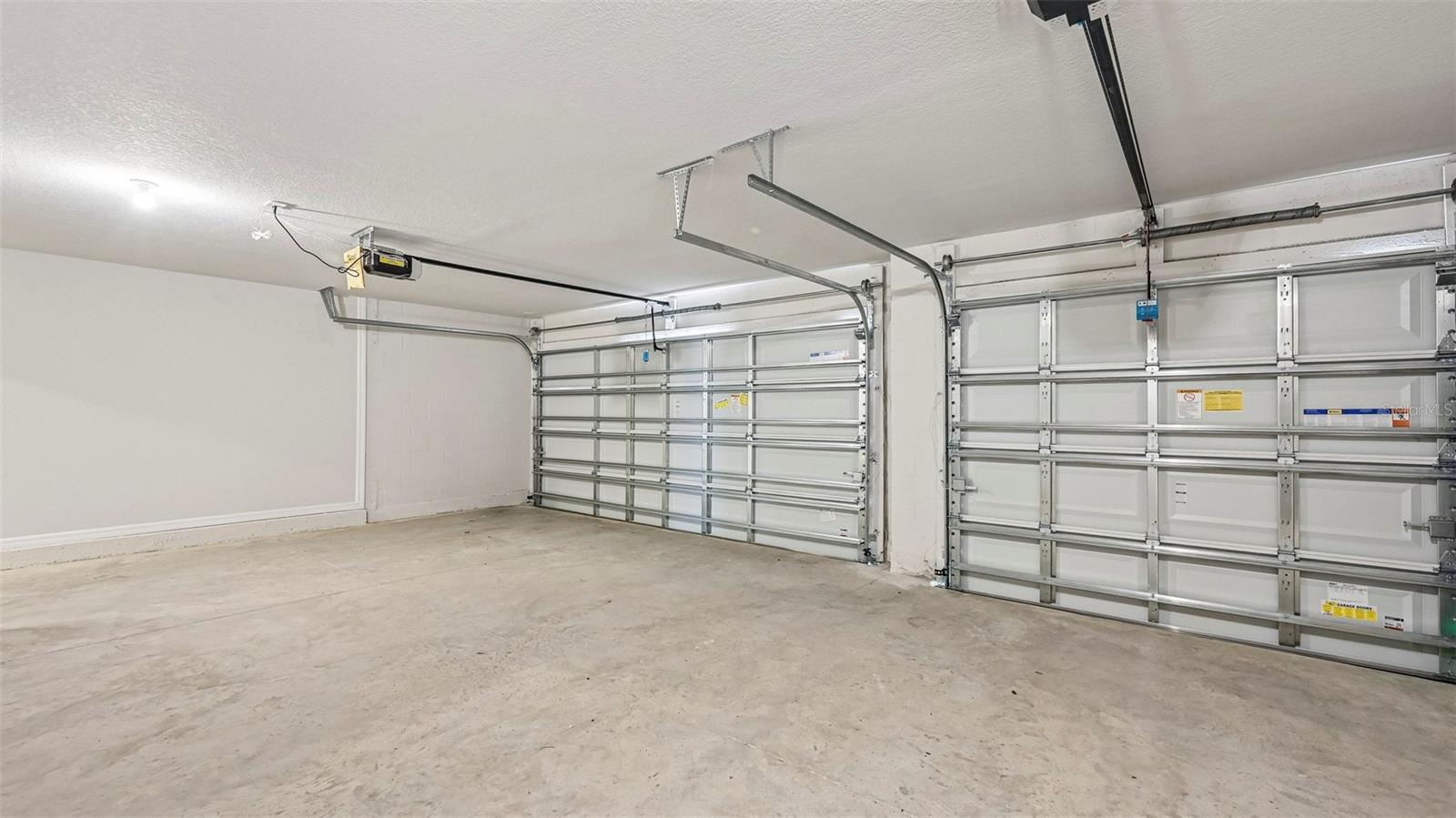 17607 WHISKEY CREEK TRL — photo 36