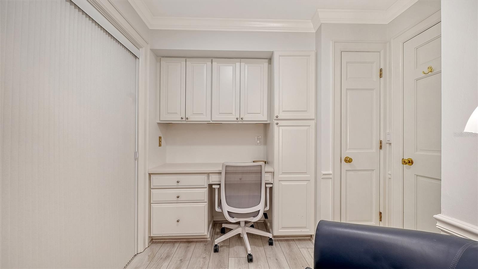 51 MACEWEN DR #12 — photo 19