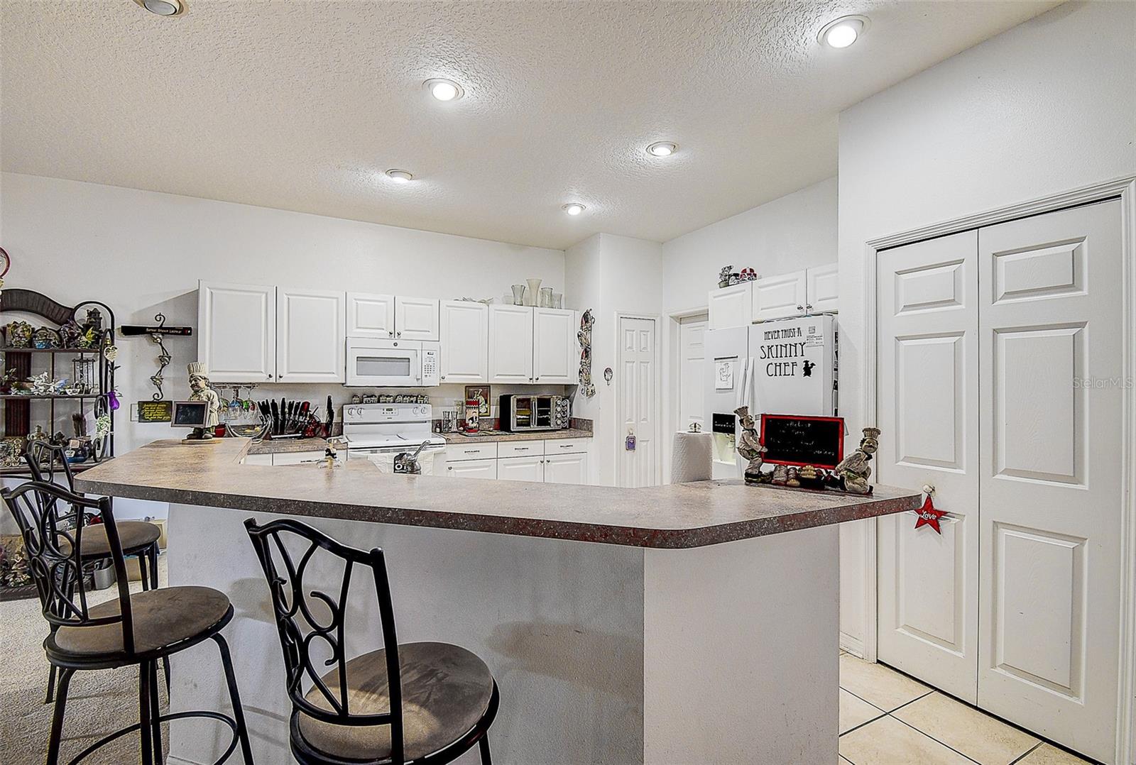 14985 ALAN CT — photo 8