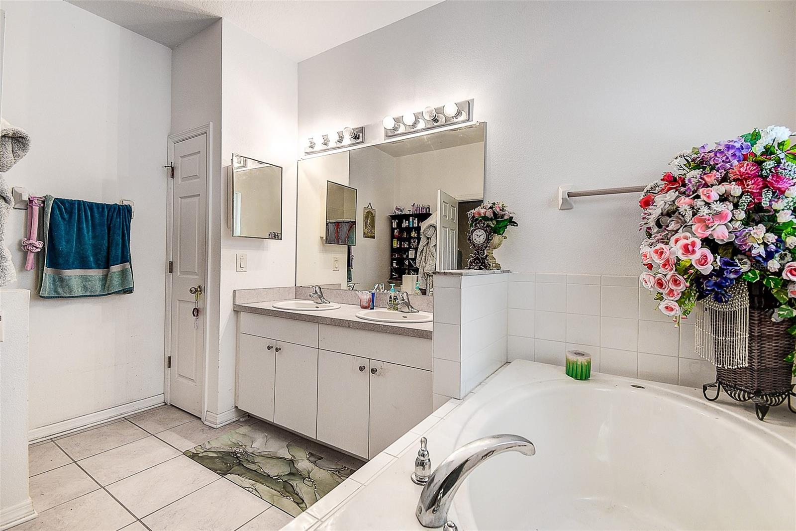 14985 ALAN CT — photo 12