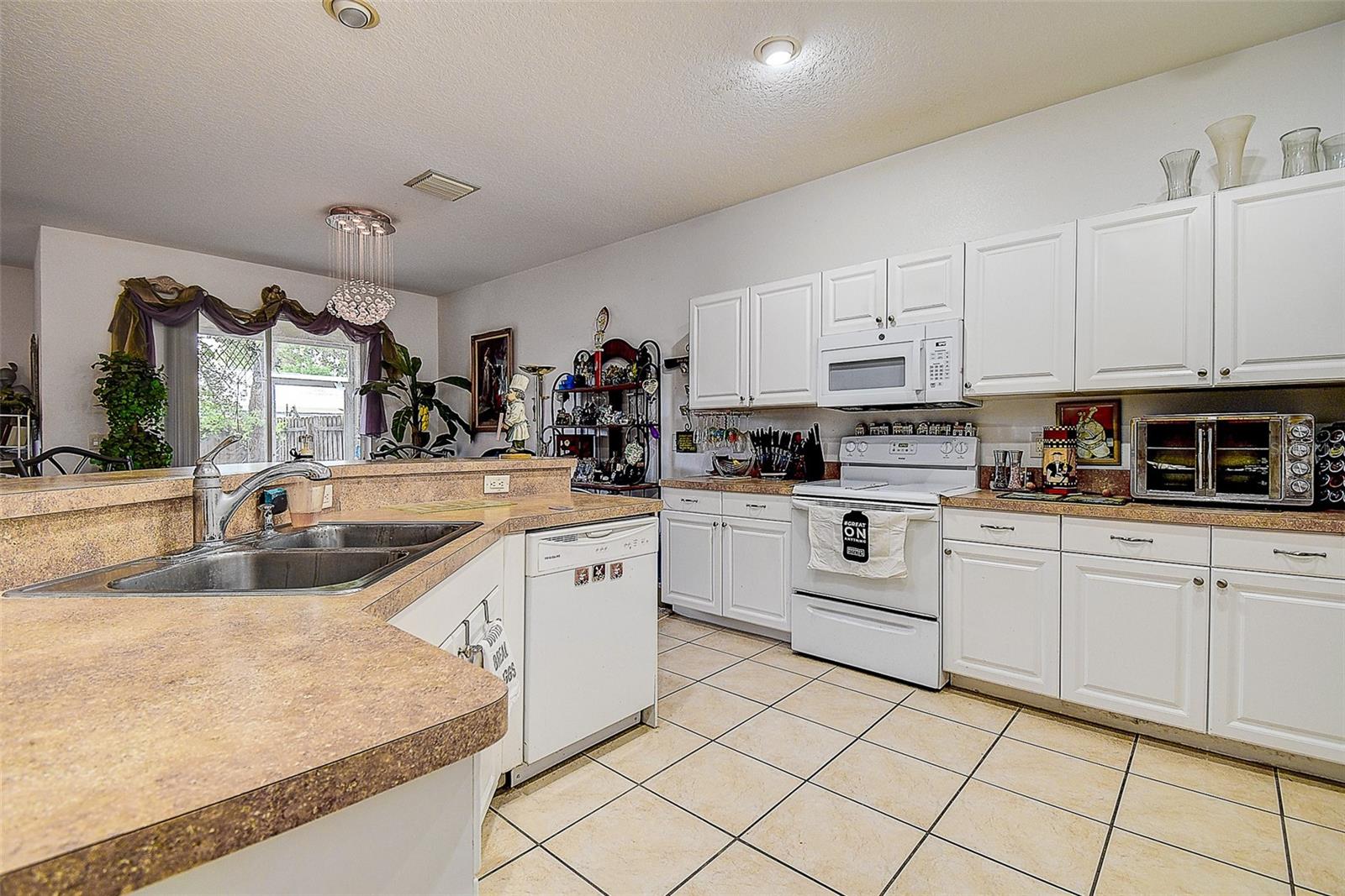 14985 ALAN CT — photo 7