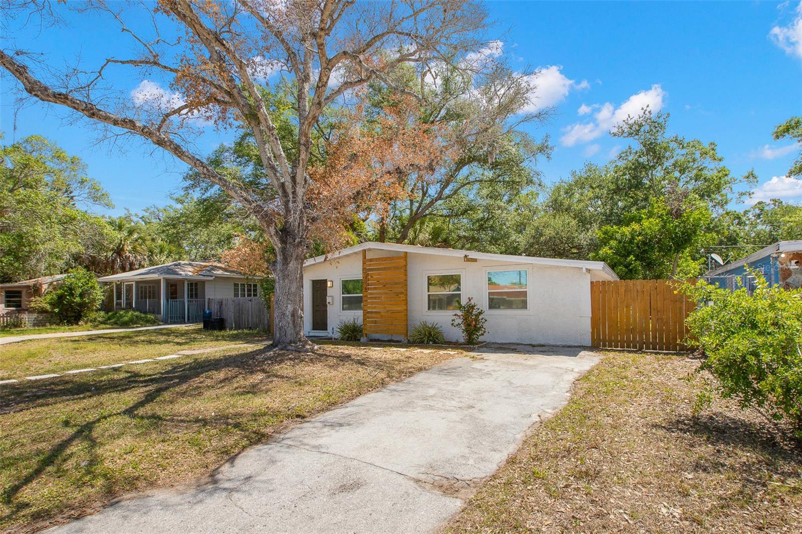 2356 KINGSTON ST S — photo 4