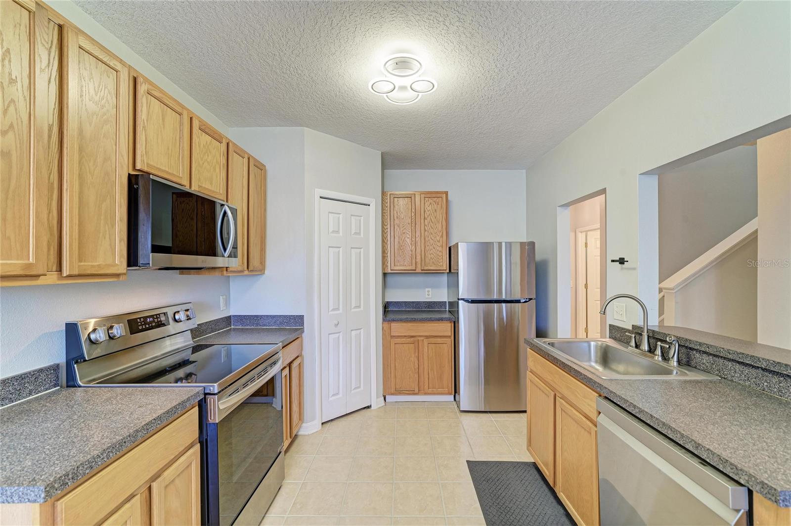 14830 SKIP JACK LOOP — photo 15