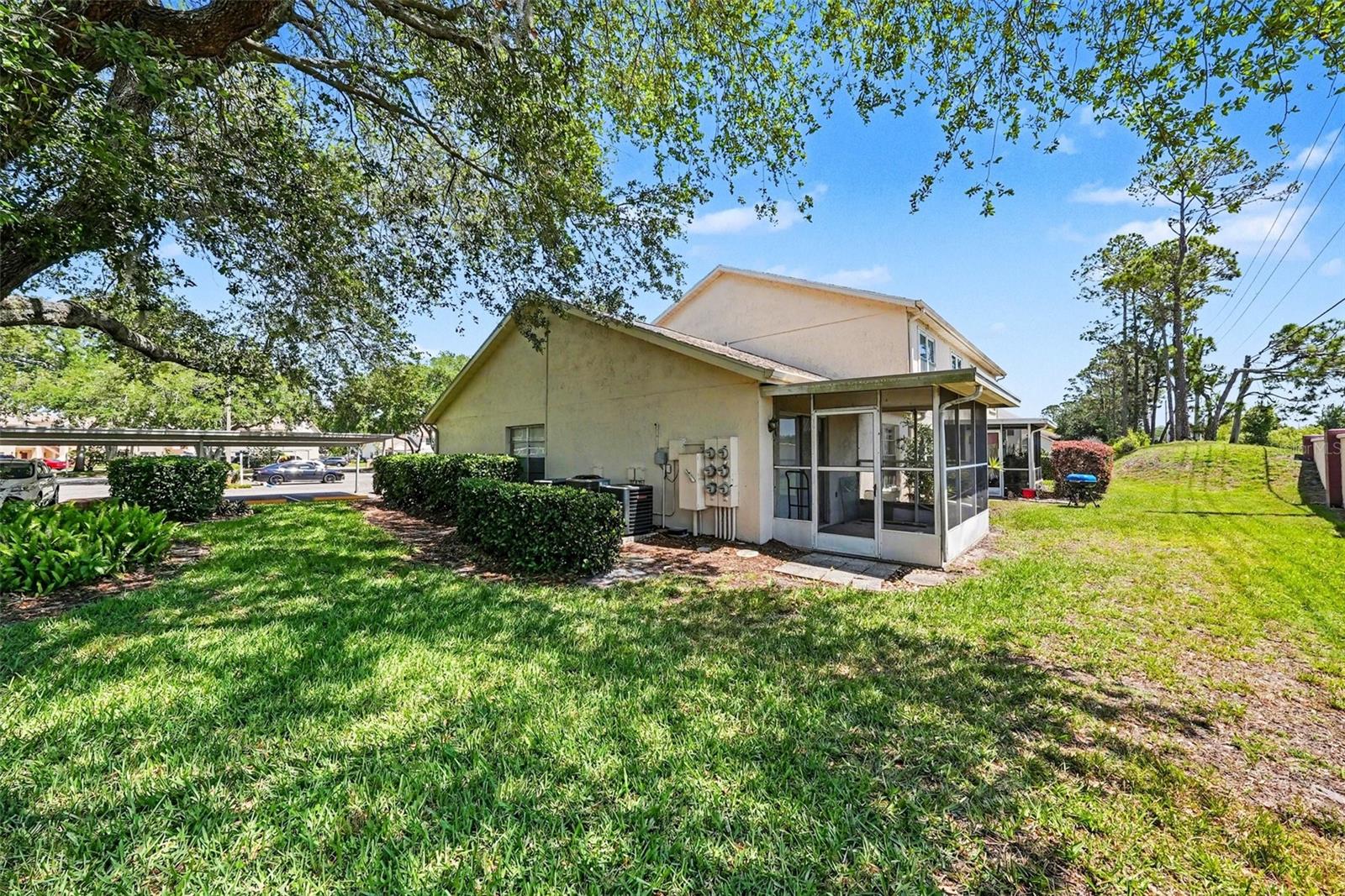7816 HARDWICK DR #1011 — photo 26