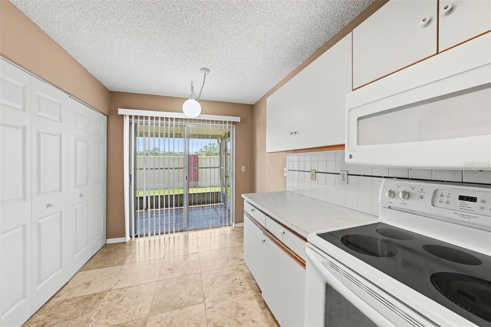 7816 HARDWICK DR #1011 — photo 16