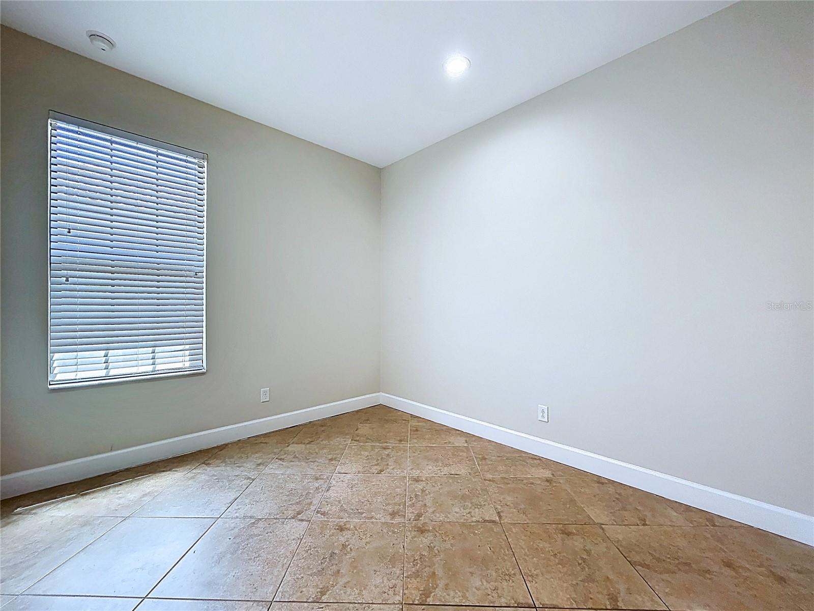 5102 SAVONA RUN — photo 33