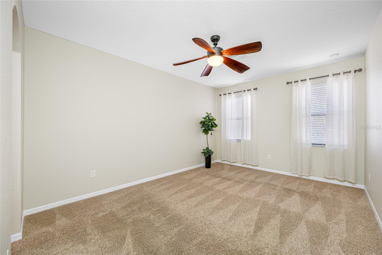 2527 SILVERBACK CT — photo 26