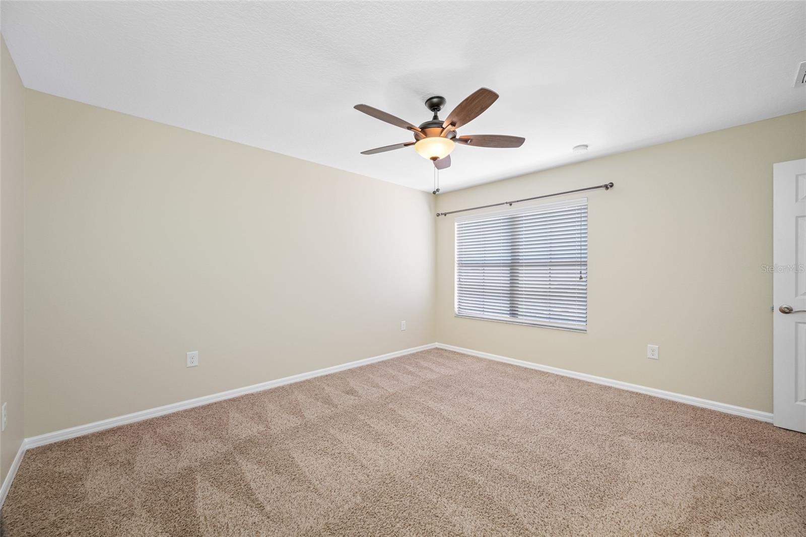 2527 SILVERBACK CT — photo 58