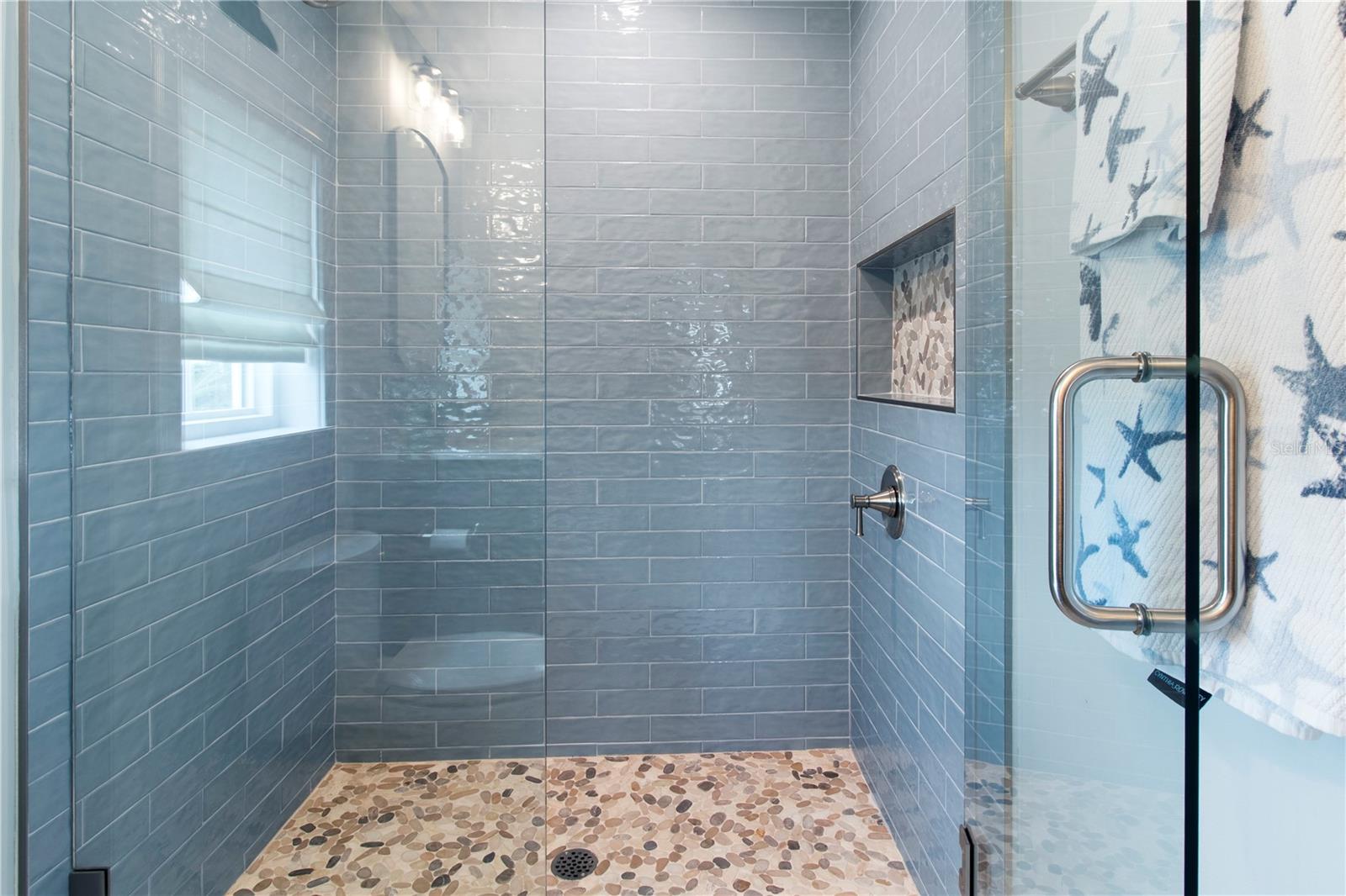 416 ALAMANDA RD — photo 52