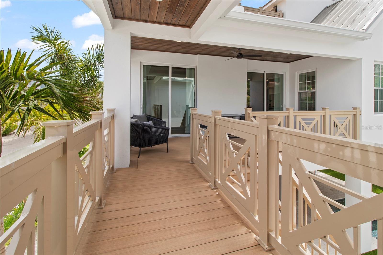 416 ALAMANDA RD — photo 36