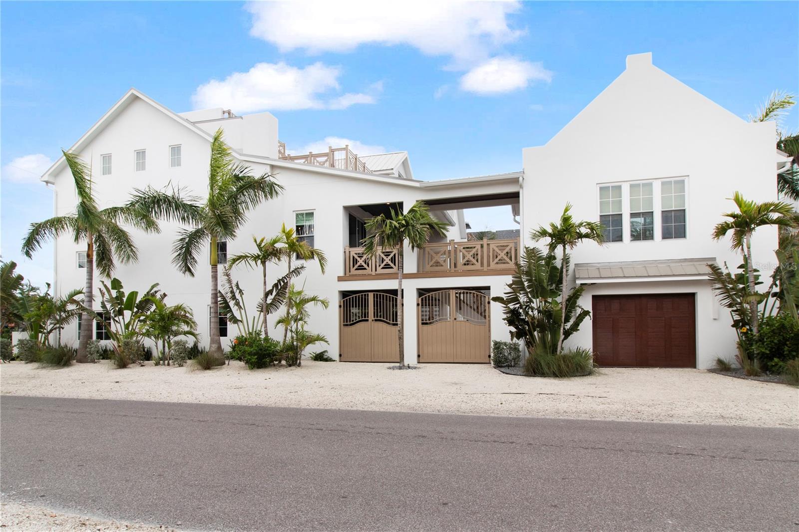 416 ALAMANDA RD — photo 87