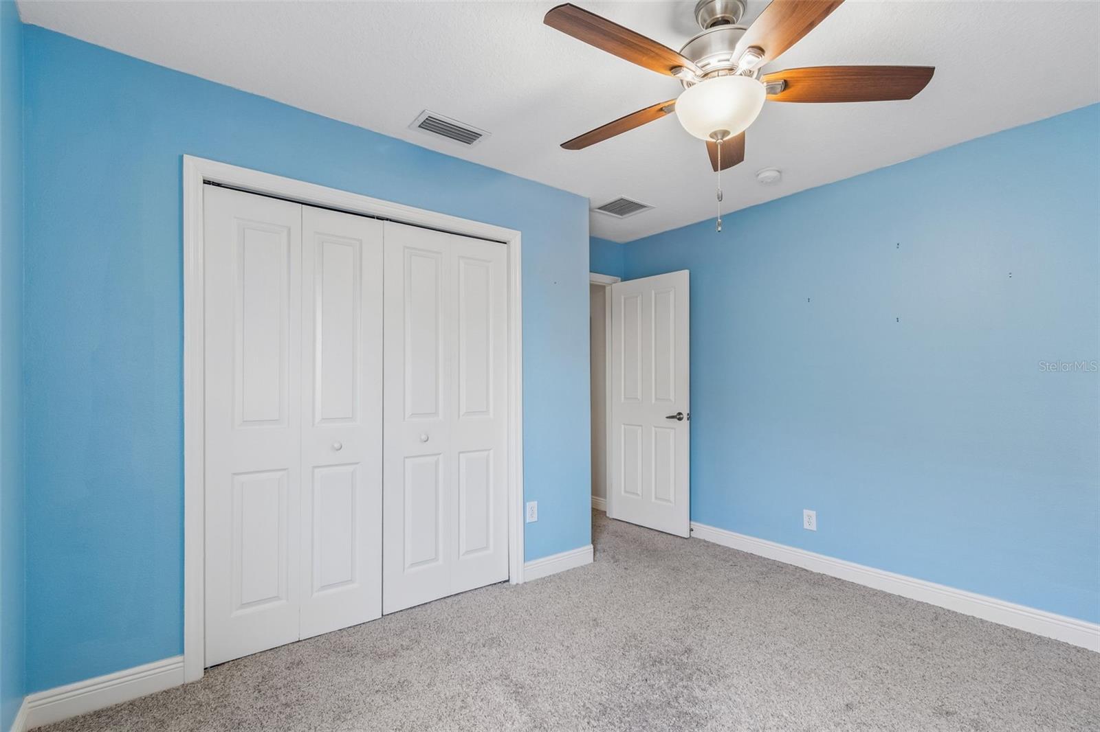 2336 NESSLEWOOD DR — photo 56
