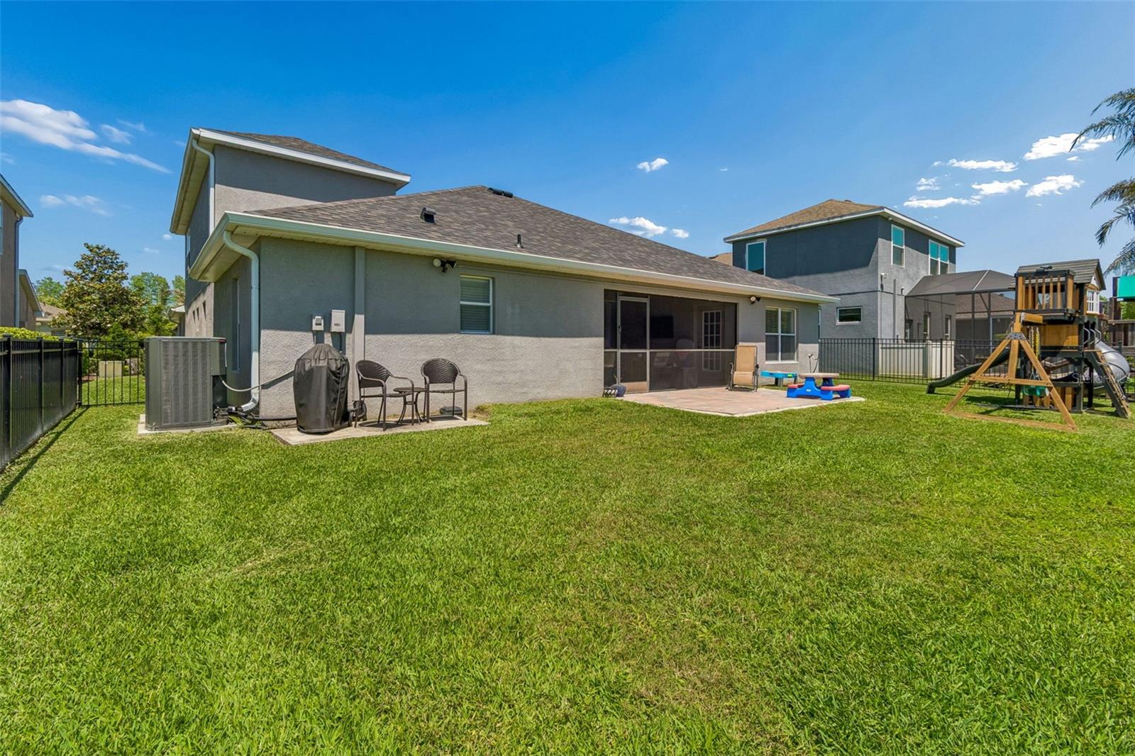 2336 NESSLEWOOD DR — photo 69
