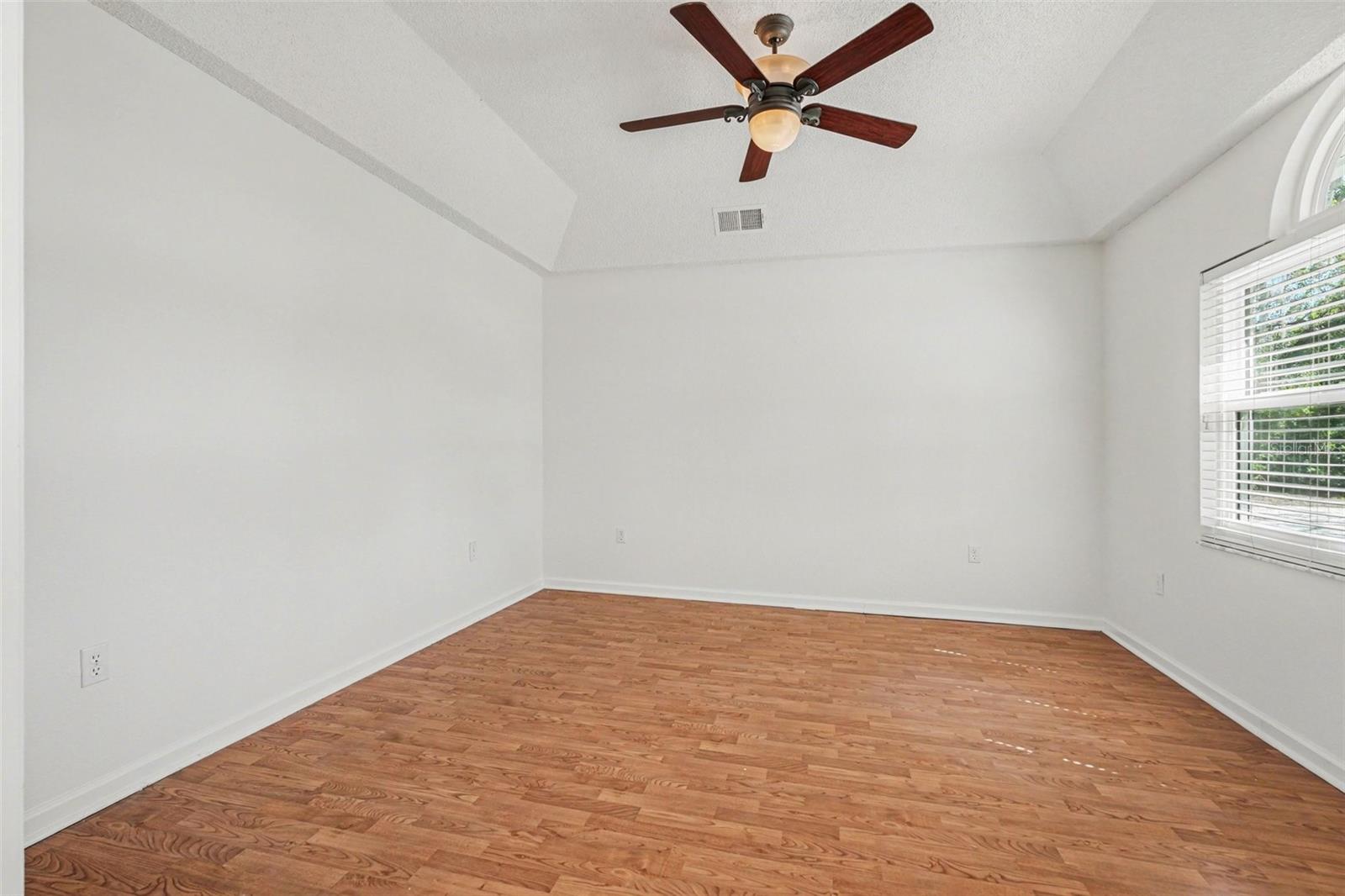 18731 FIRETHORN DR — photo 13