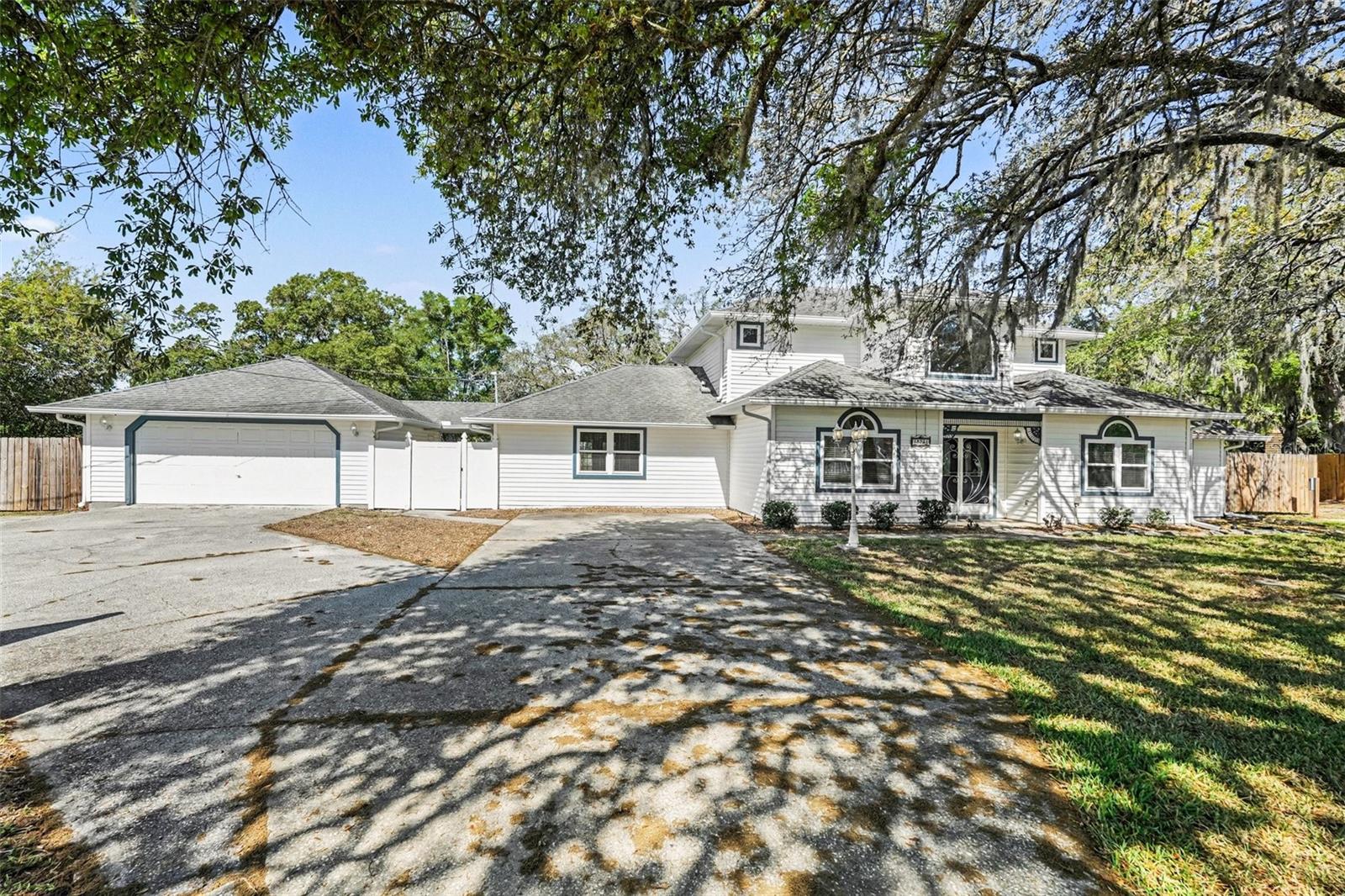 18731 FIRETHORN DR — photo 2