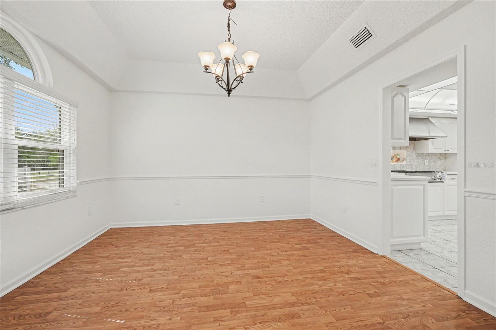 18731 FIRETHORN DR — photo 17