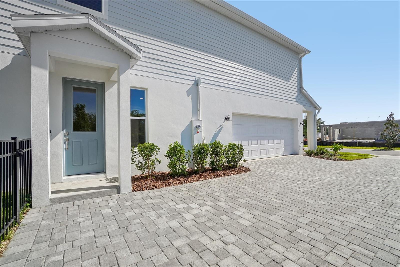 610 SILVER STREAM CT — photo 3