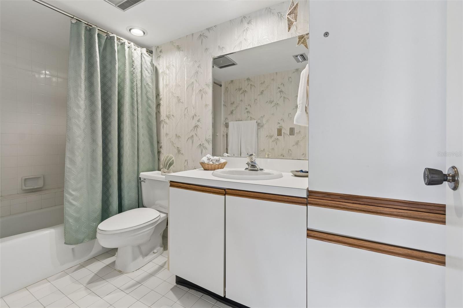 6067 FAIRWAY LN #1413 — photo 18