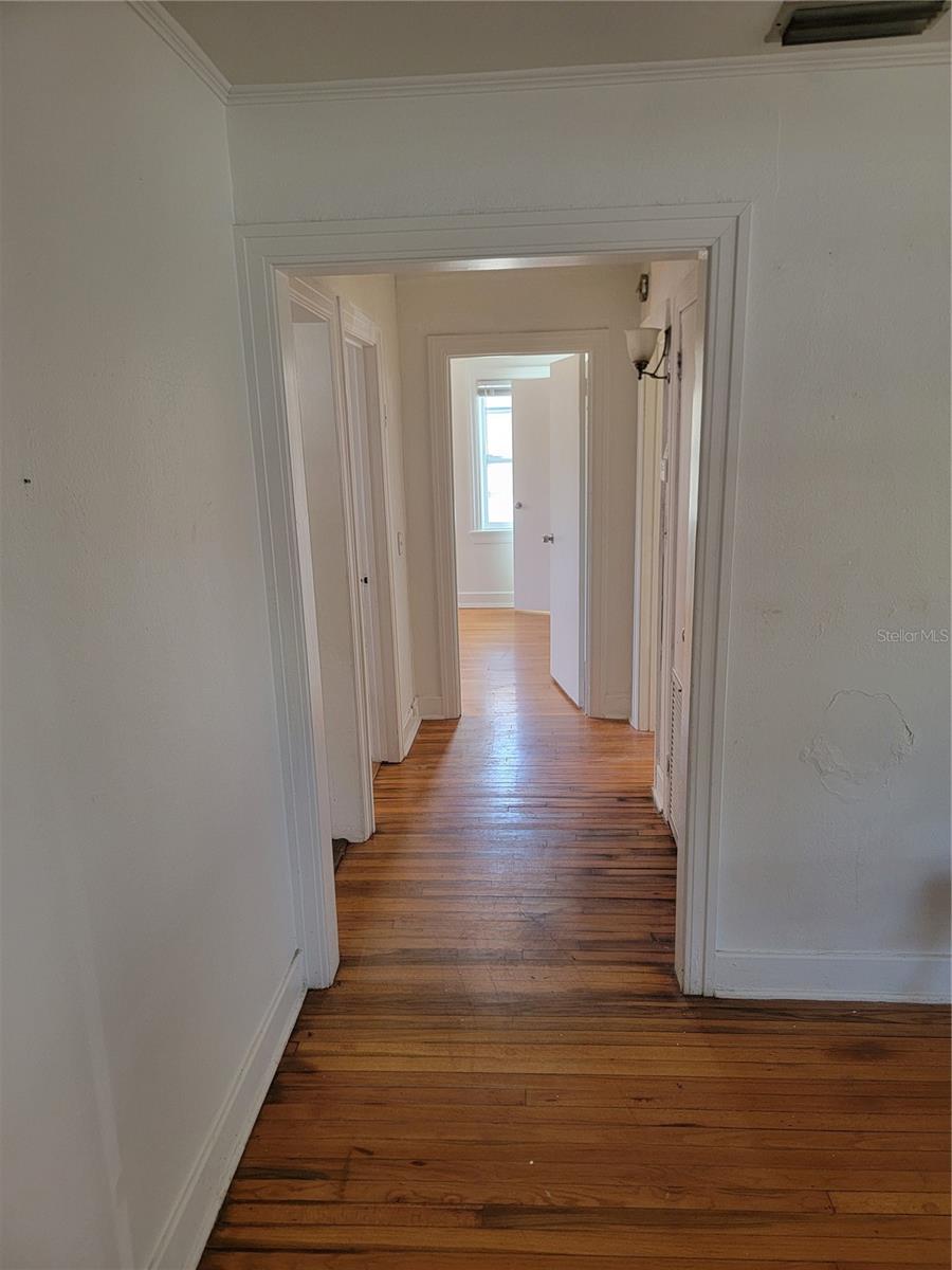 3720 4TH AVE N — photo 10