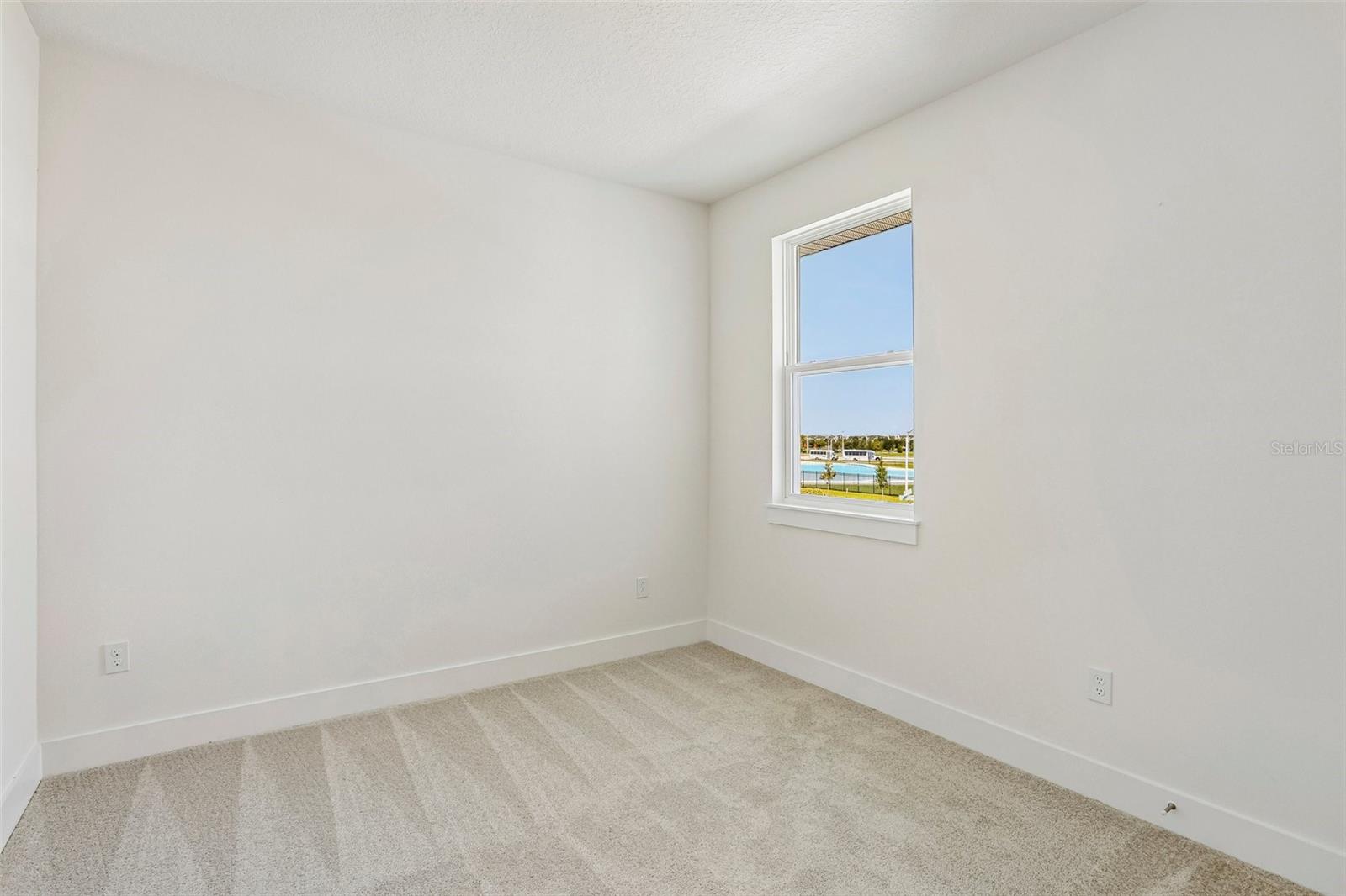 31850 CLOVER FIN CT — photo 25