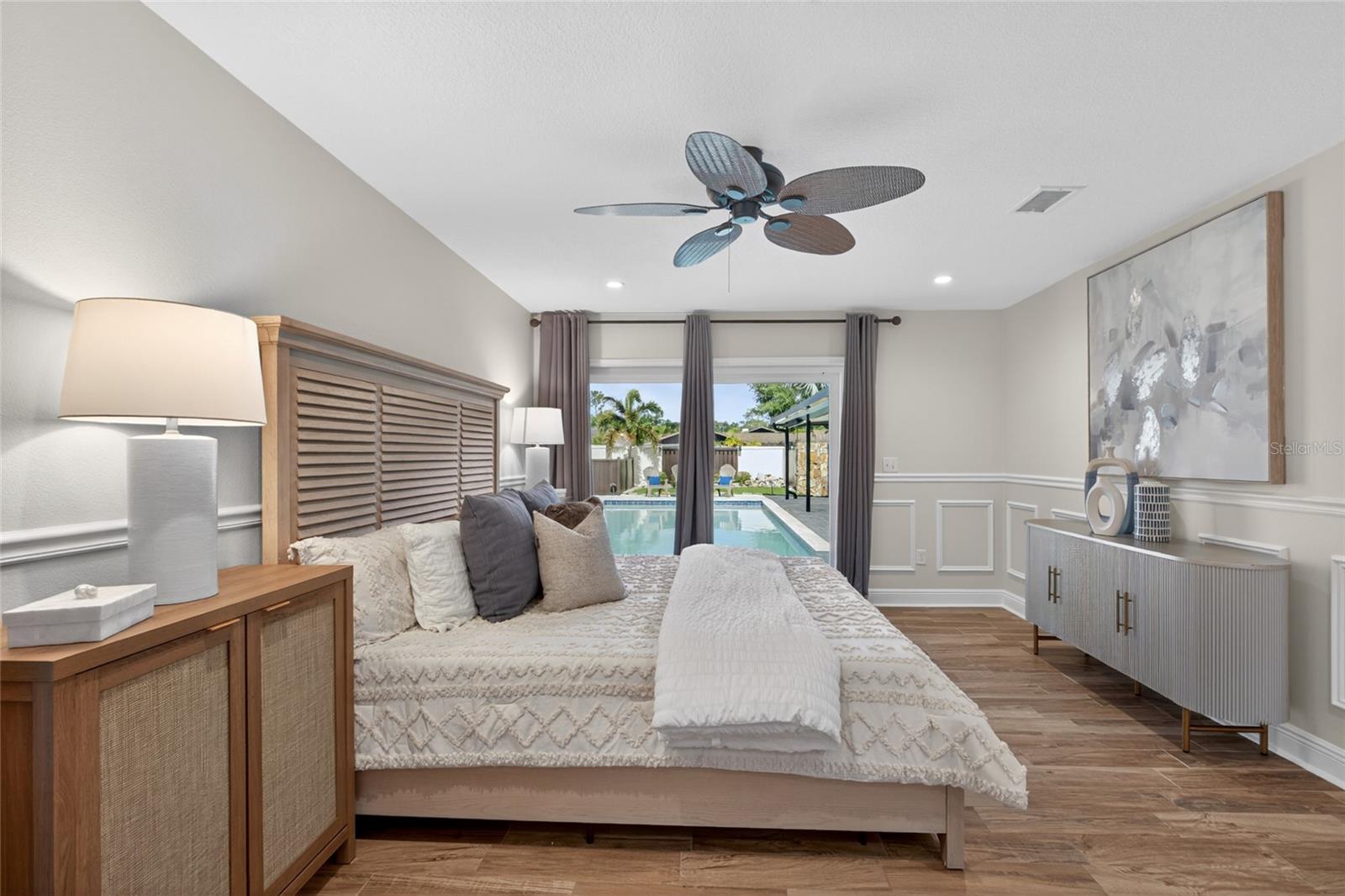 13522 AVISTA DR — photo 37