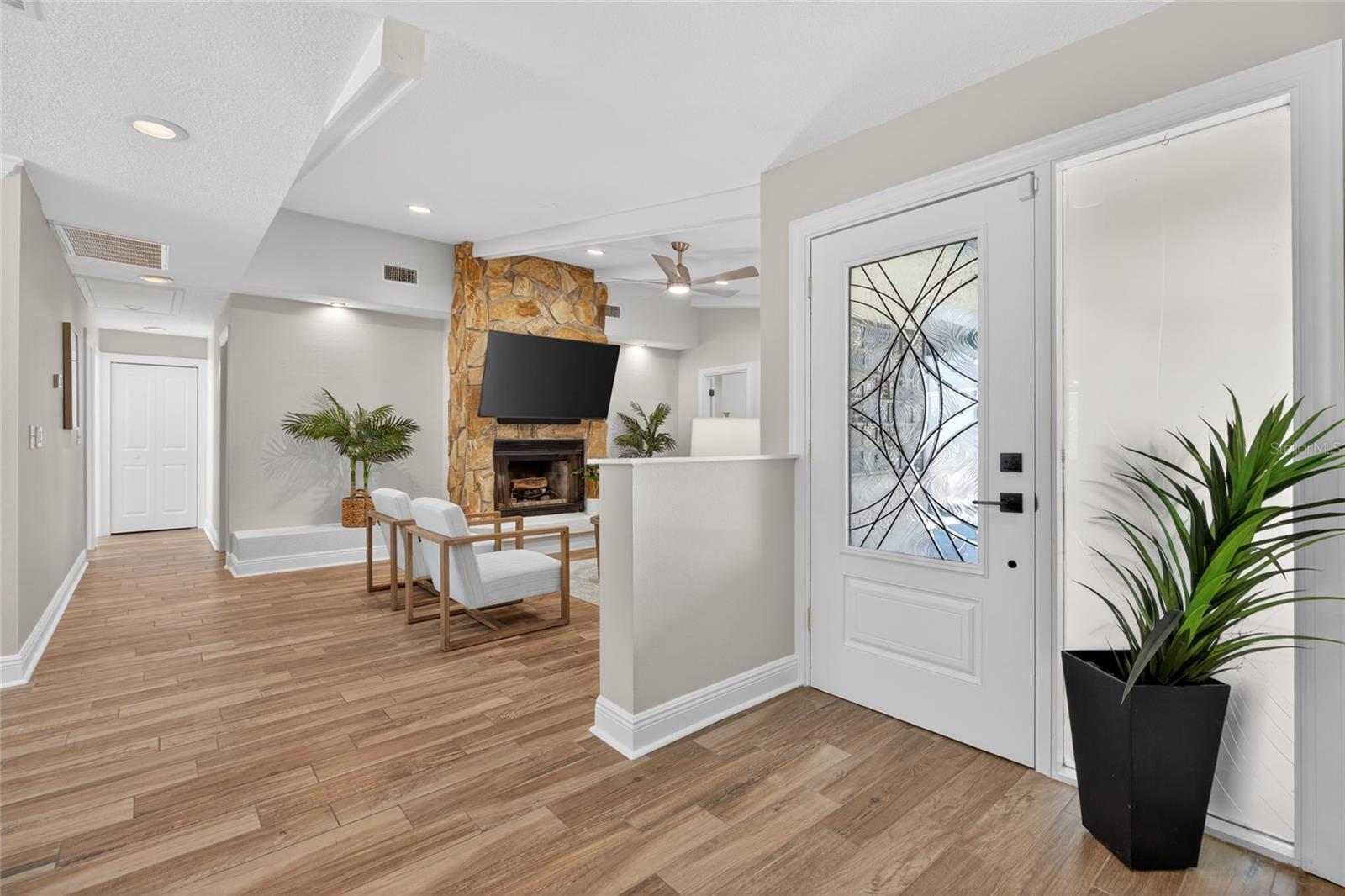 13522 AVISTA DR — photo 12