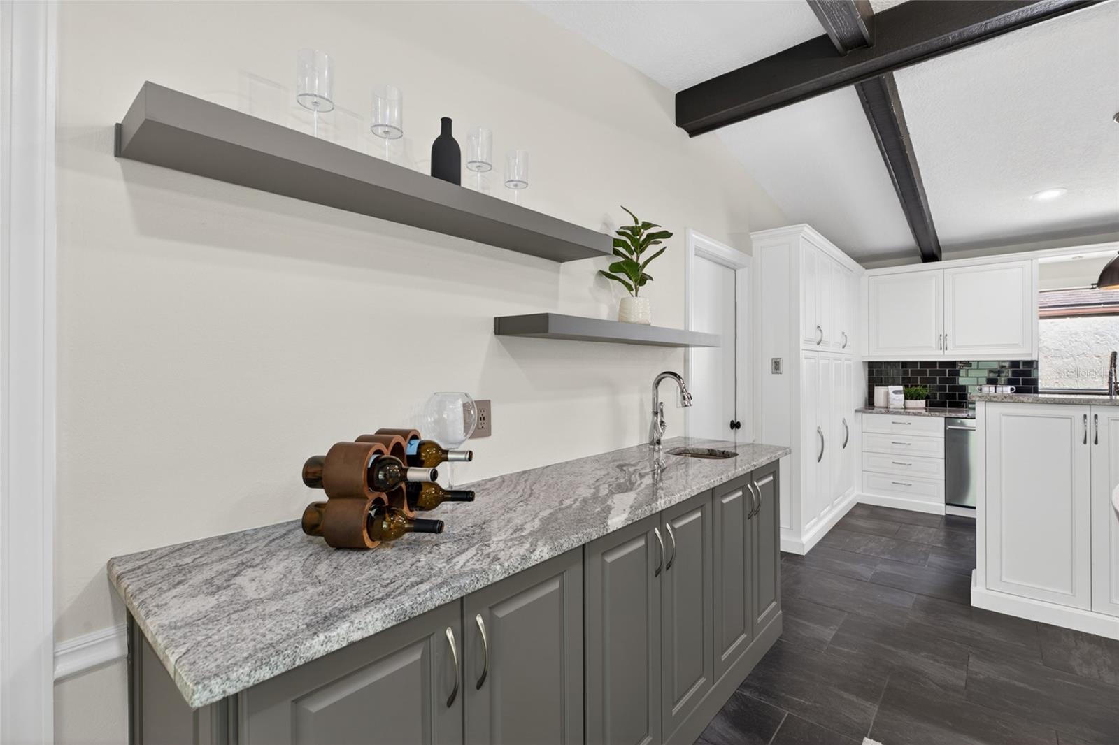 13522 AVISTA DR — photo 34