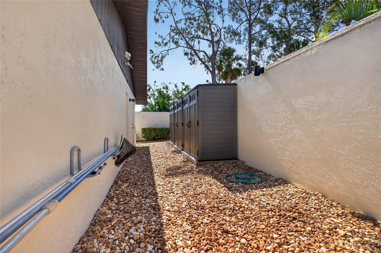 13522 AVISTA DR — photo 53