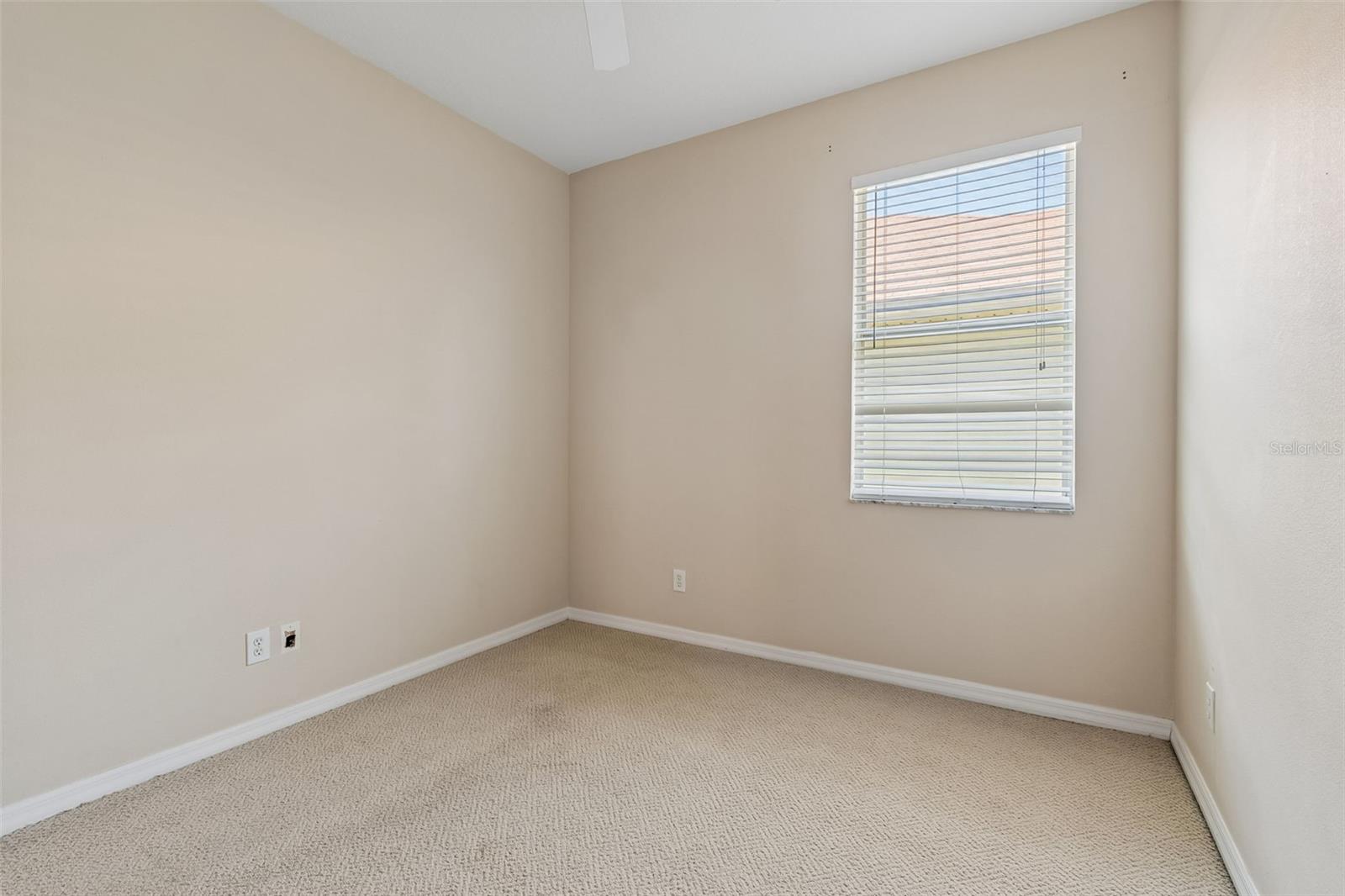 4789 WHISPERING WIND AVE — photo 37
