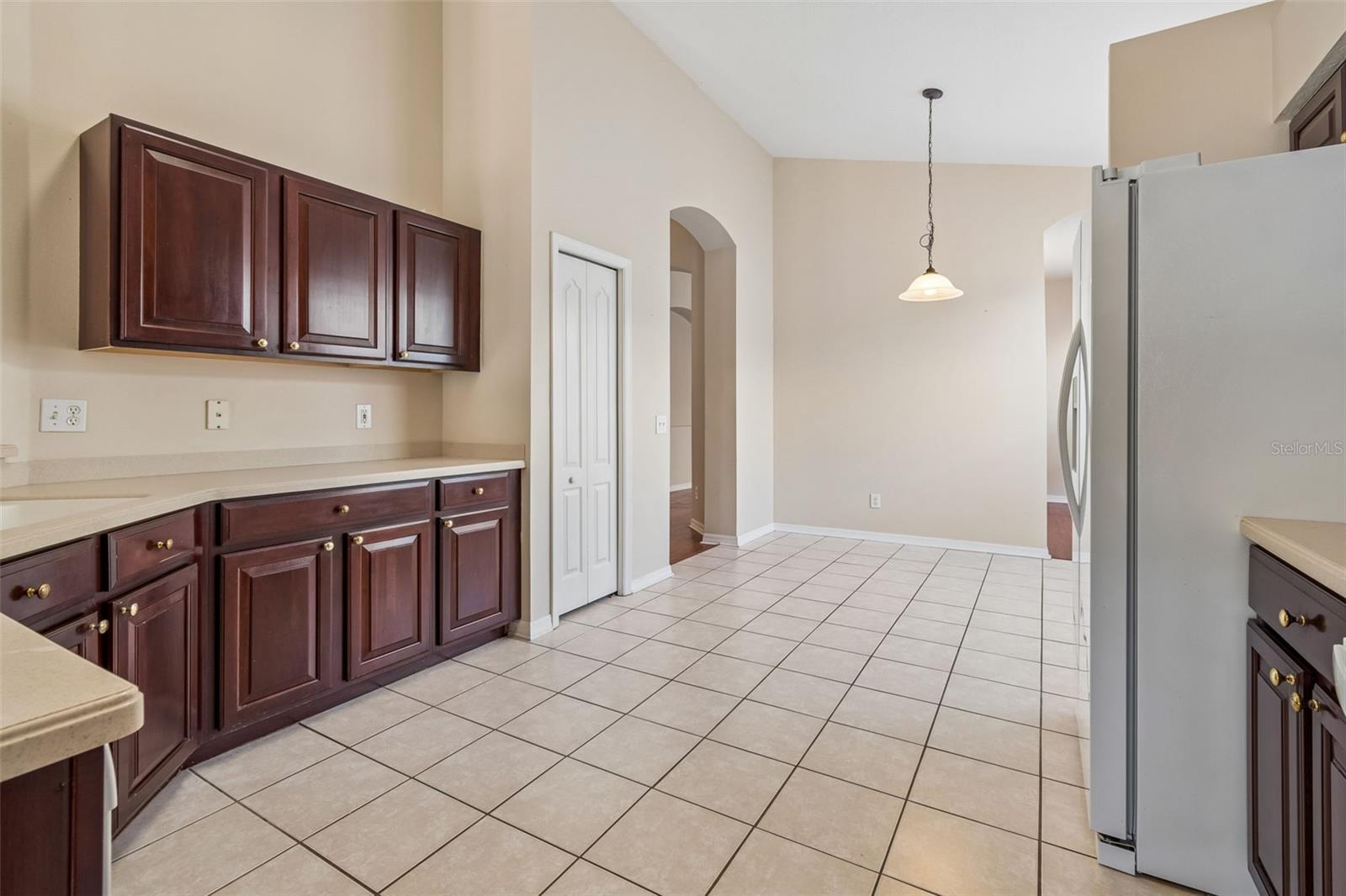 4789 WHISPERING WIND AVE — photo 51