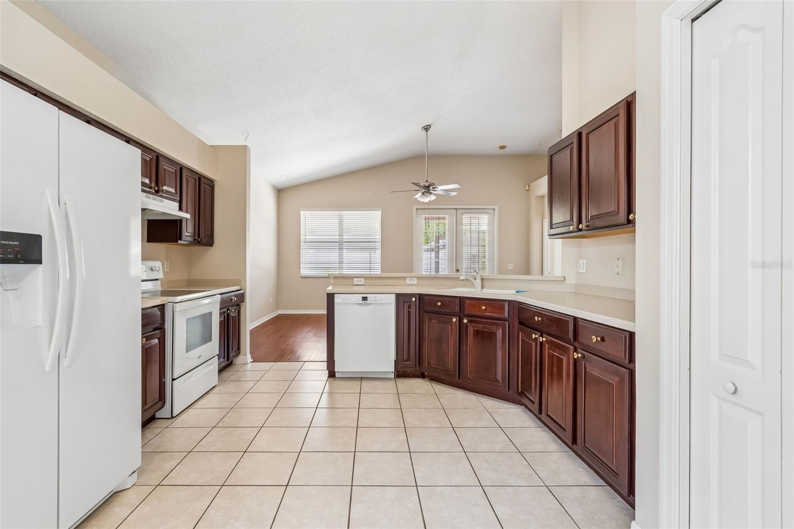 4789 WHISPERING WIND AVE — photo 44