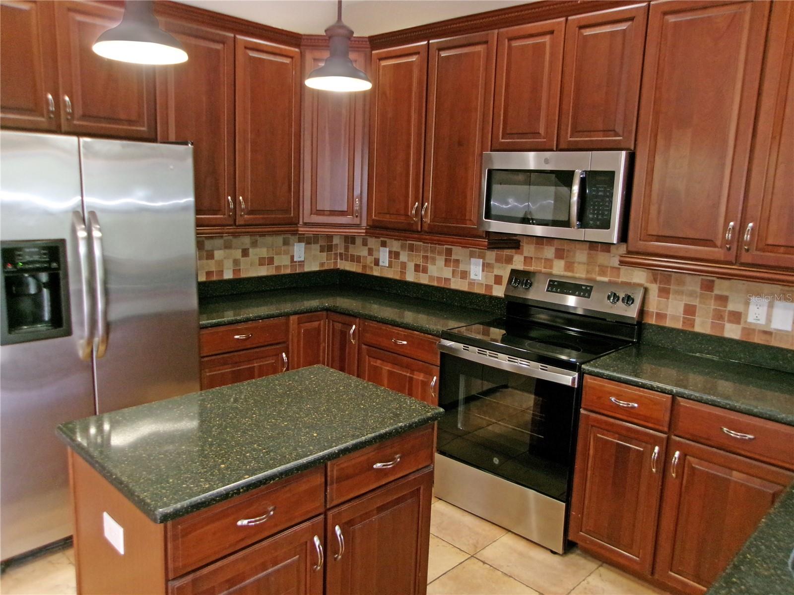 11314 OYSTER BAY CIR — photo 5