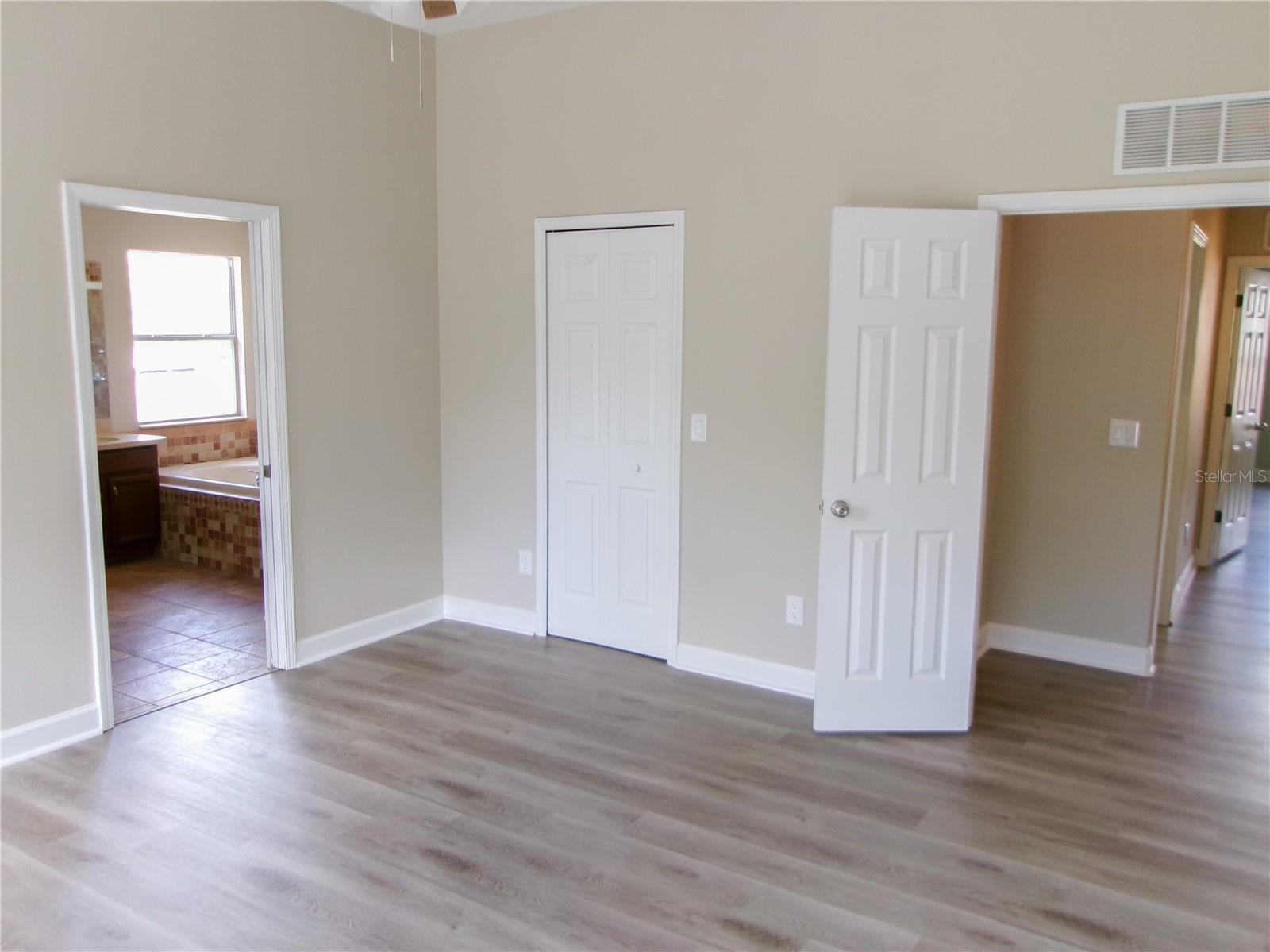 11314 OYSTER BAY CIR — photo 9