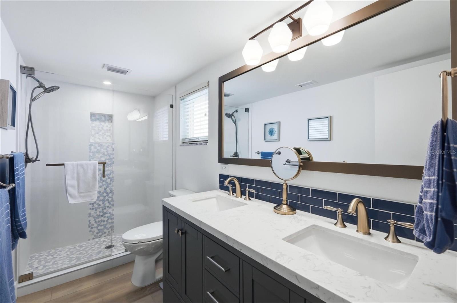 2100 BENJAMIN FRANKLIN DR #205 — photo 21